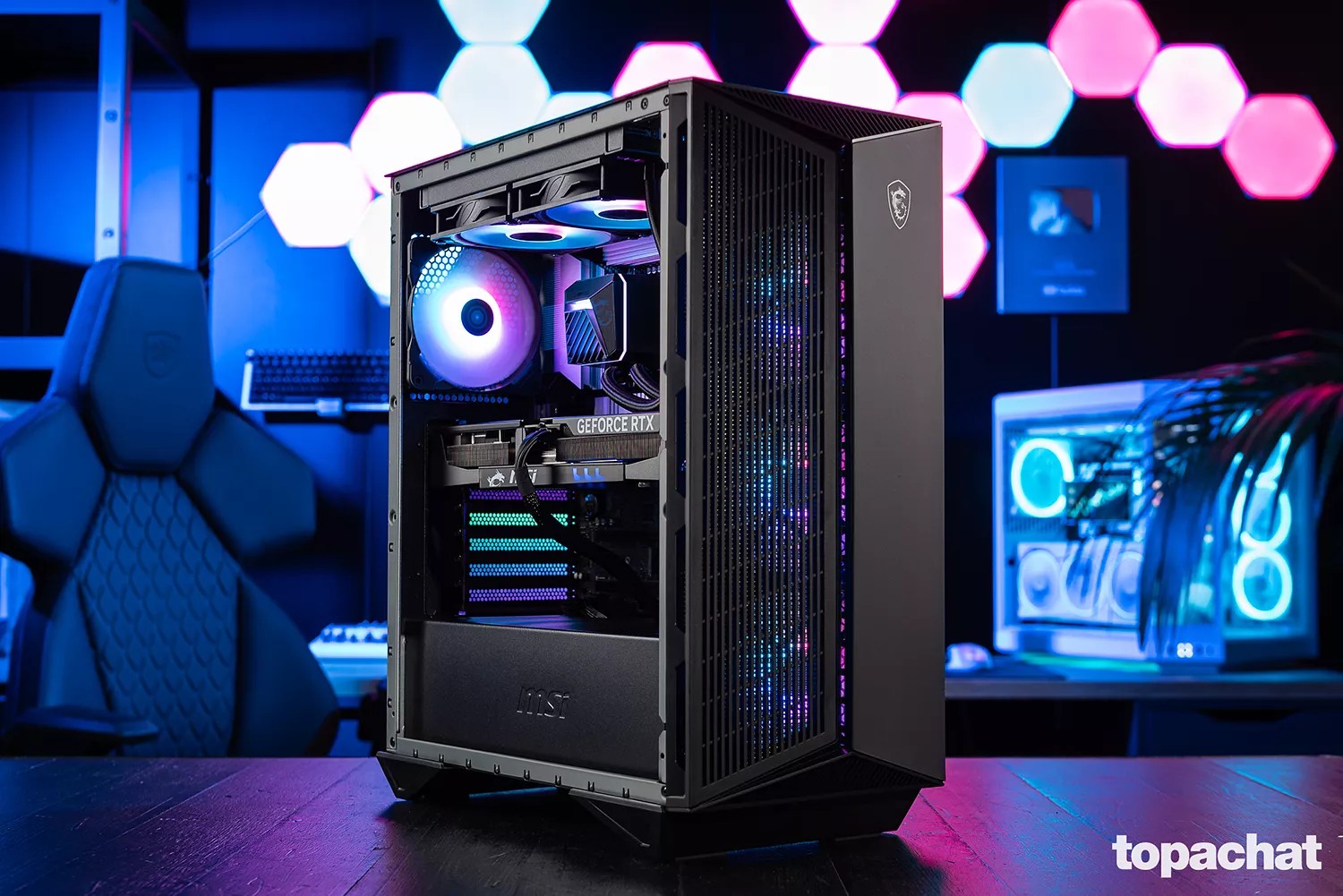 Megalodon Powered By MSI Top Achat